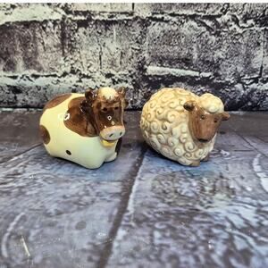 Vintage Sheep and Cow Salt and Pepper Shakers Farm House-Country